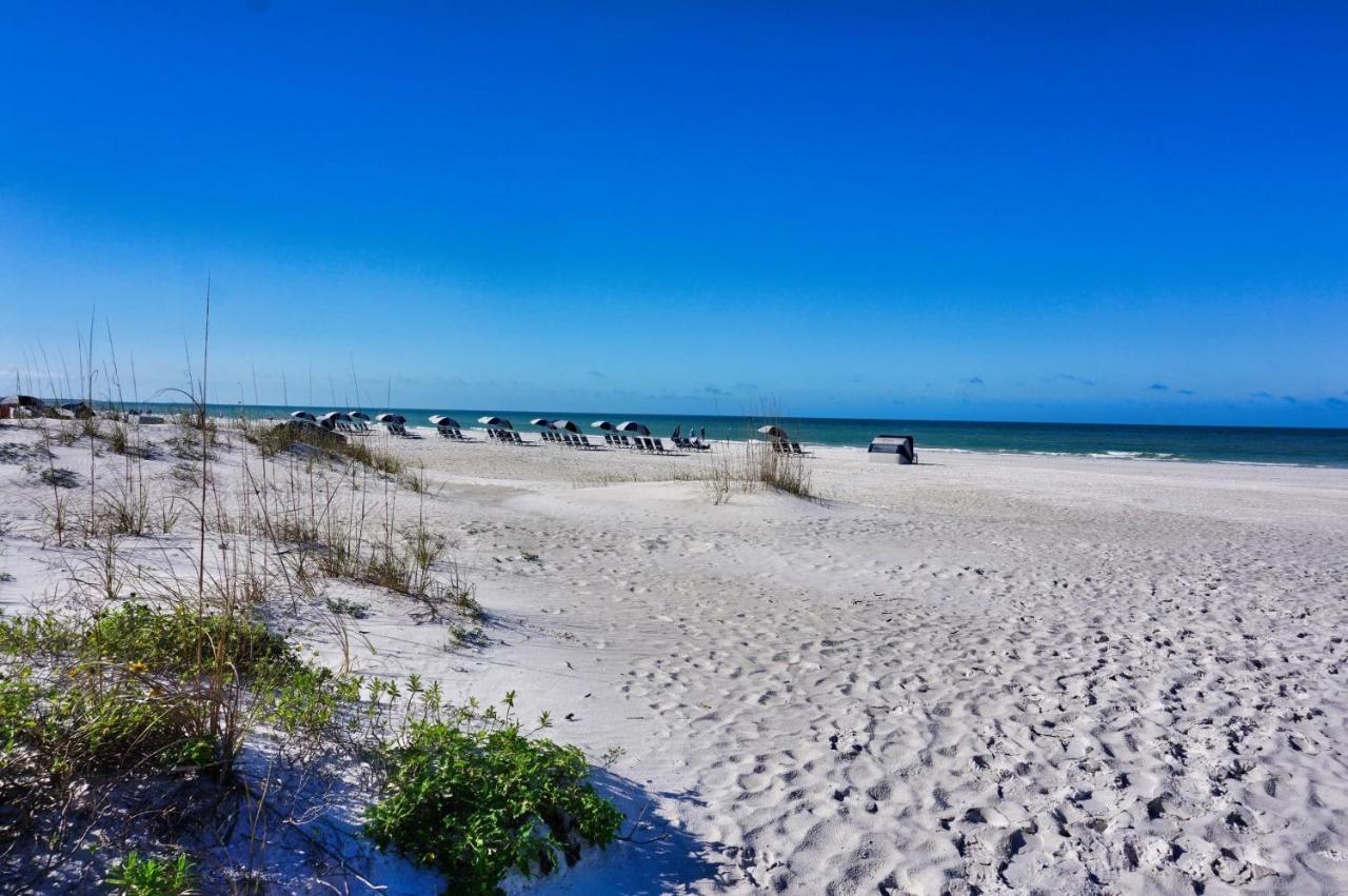 Vistas On The Gulf By Travel Resort Services St. Pete Beach Exterior photo