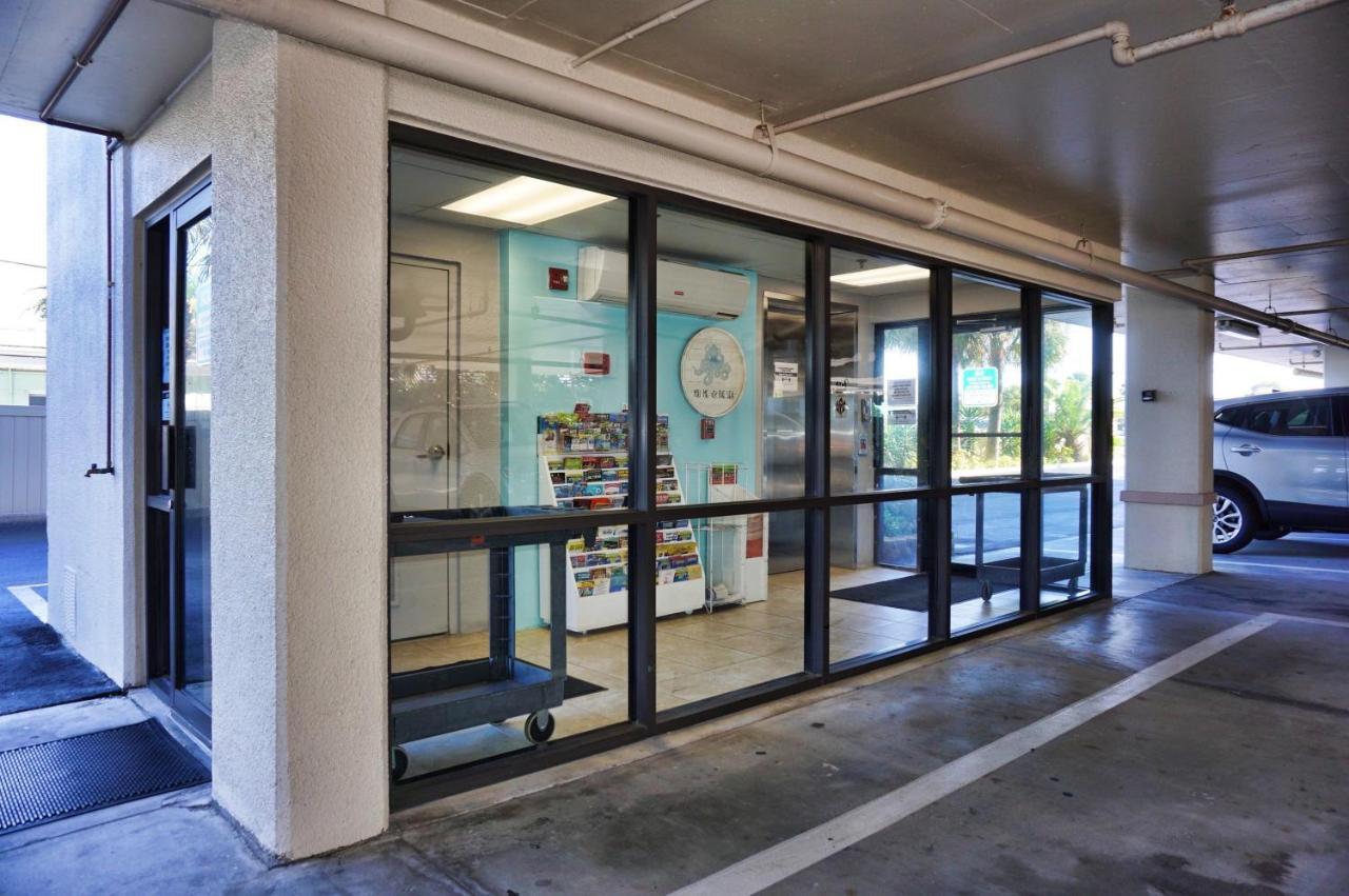 Vistas On The Gulf By Travel Resort Services St. Pete Beach Exterior photo